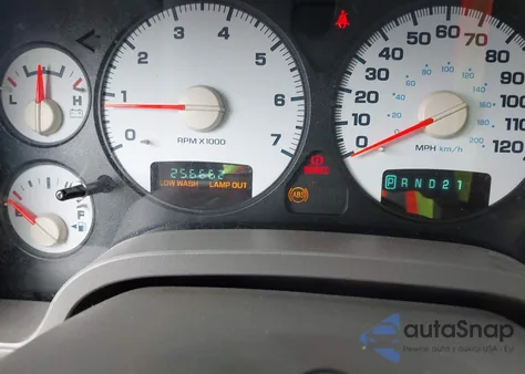 2004 Dodge Ram 1500 Slt/Laramie z USA, uszkodzony, nr VIN 1D7HA18N34J271744